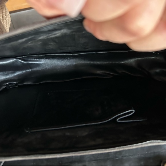 Black soft purse no brand new ! - Picture 7 of 8